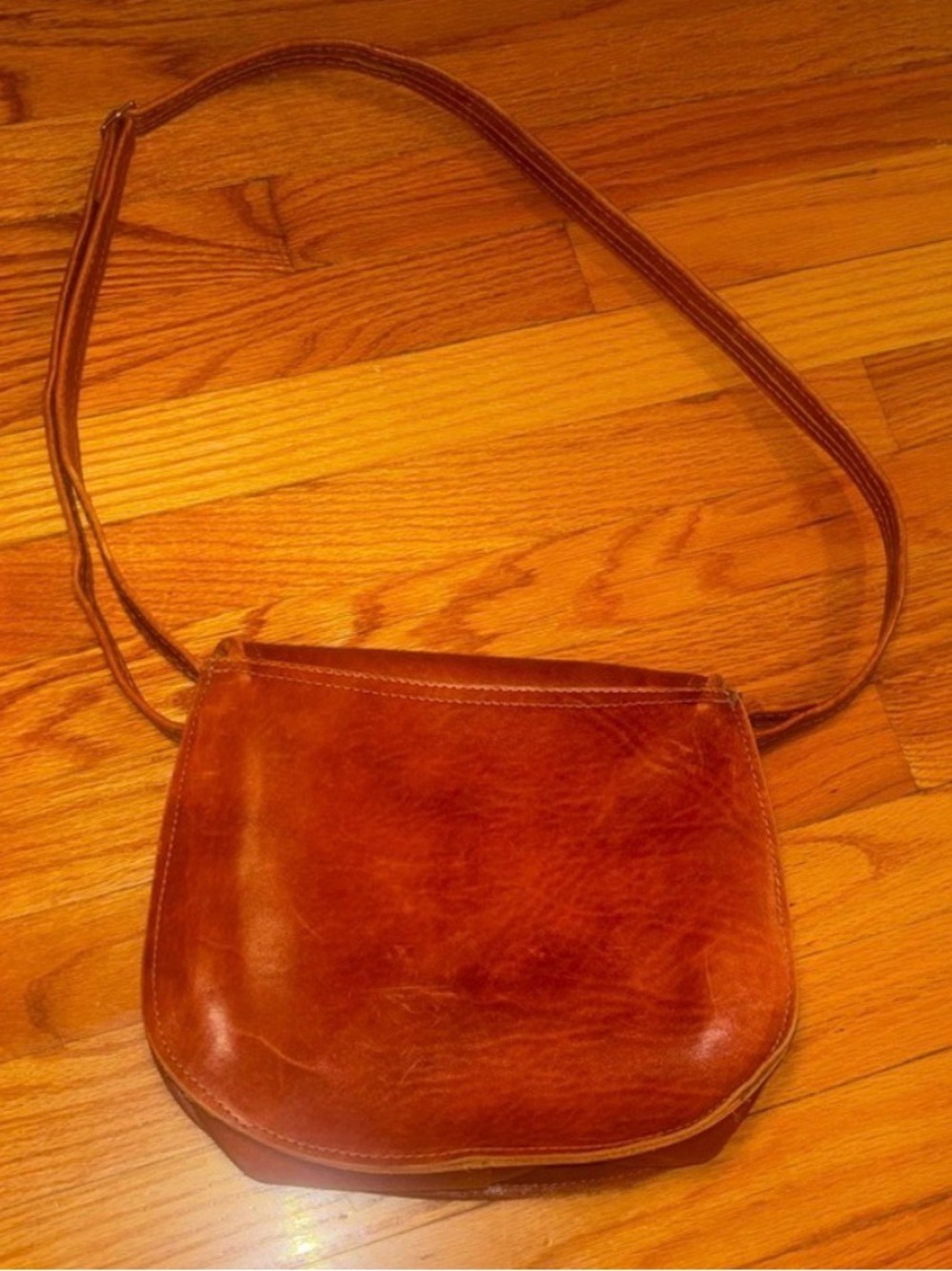 Genuine Leather Brown Saddle Shoulder Bag Purse Long Strap Suede Interior - Picture 5 of 8